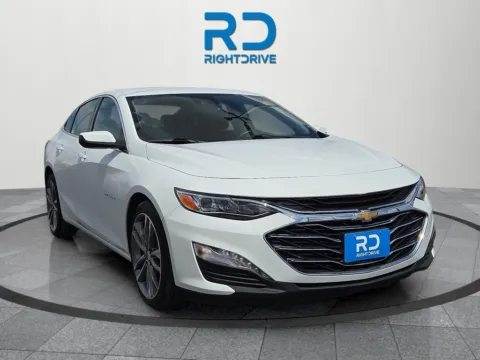 White 2024 Chevrolet Malibu LT for sale in El Paso, TX