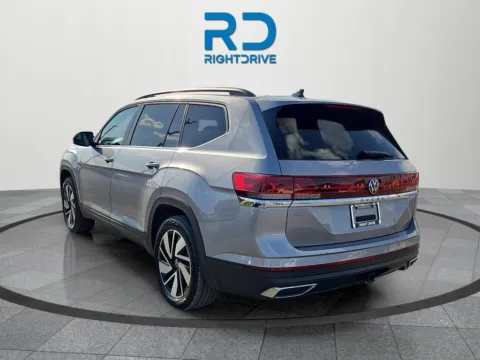 More photos of 2025 Volkswagen Atlas 2.0T SE w/Technology at RightDrive - 1791 Lee Trevino, TX
