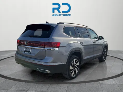 Another view of 2025 Volkswagen Atlas 2.0T SE w/Technology for sale in El Paso, TX at RightDrive - 1791 Lee Trevino