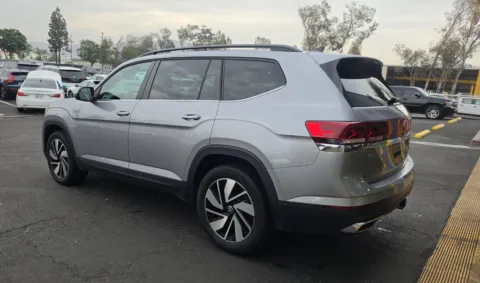 More photos of 2025 Volkswagen Atlas 2.0T SE w/Technology at RightDrive - 1791 Lee Trevino, TX