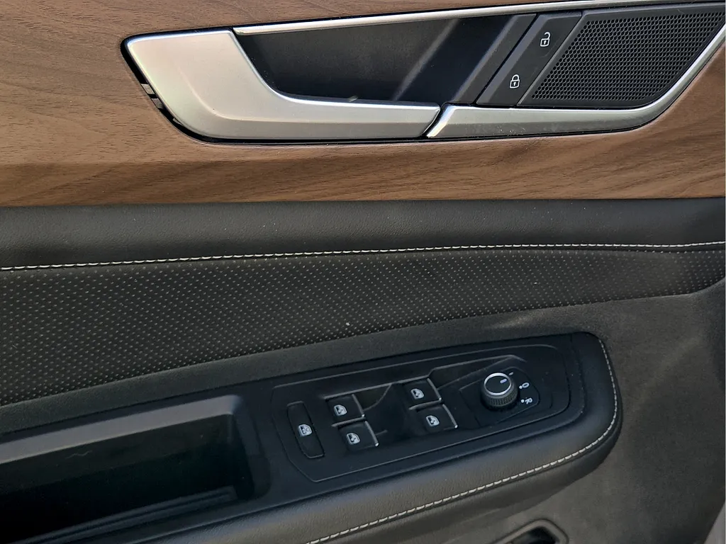 Volkswagen Atlas photo 18