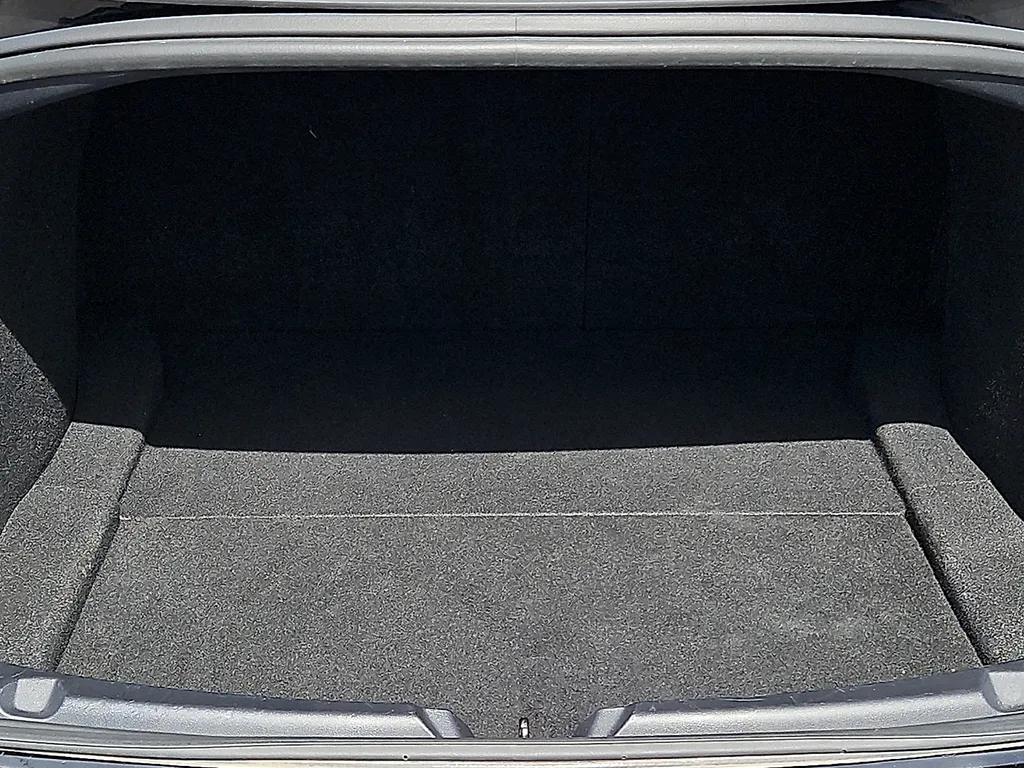 2022 Tesla Model 3 Performance - Photo 11