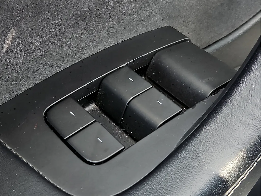 2022 Tesla Model 3 Performance - Photo 15