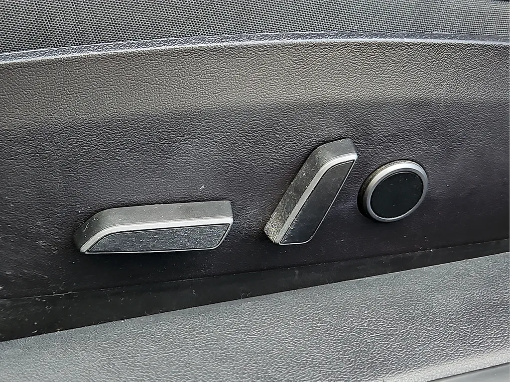 2022 Tesla Model 3 Performance - Photo 17