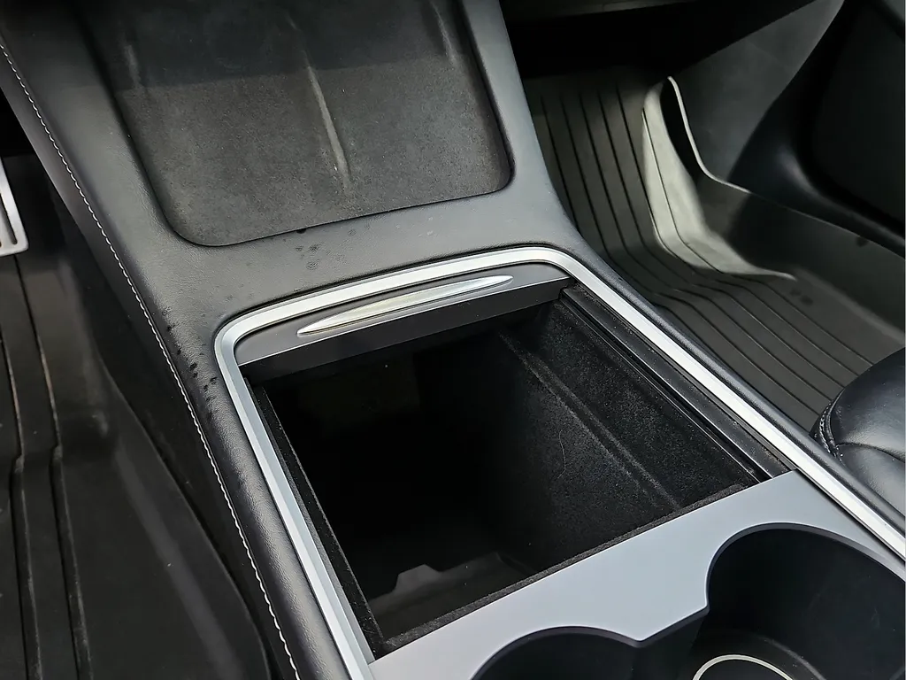 2022 Tesla Model 3 Performance - Photo 25