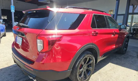 More photos of 2020 Ford Explorer ST at RightDrive - 1791 Lee Trevino, TX