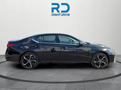 Photos of 2024 Nissan Altima 2.5 SR for sale in El Paso, TX at RightDrive - 1791 Lee Trevino