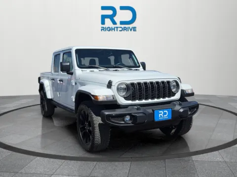 White 2025 Jeep Gladiator Nighthawk for sale in El Paso, TX