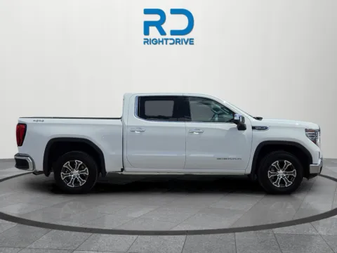 Photos of 2025 GMC Sierra 1500 SLT for sale in El Paso, TX at RightDrive - 1791 Lee Trevino