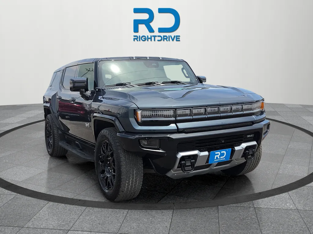 2026 GMC Hummer EV SUV 2X