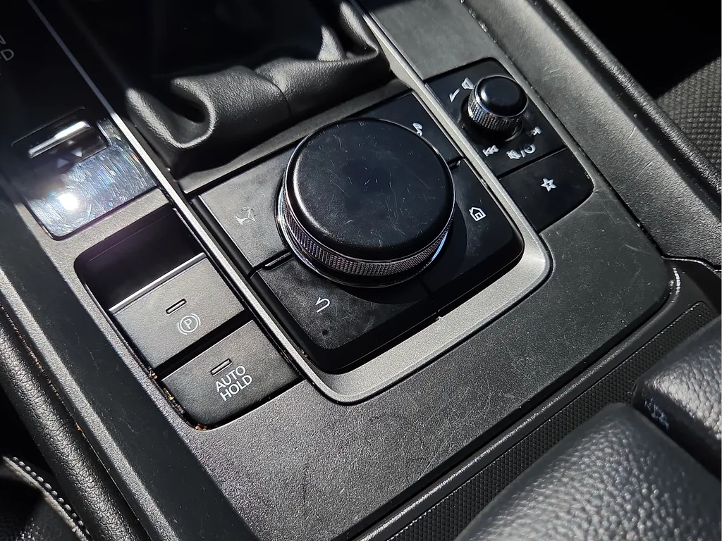 Mazda CX-50 photo 20