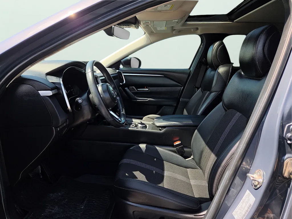 Mazda CX-50 photo 19