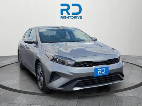 Gray 2024 Kia Forte LXS for sale in El Paso, TX