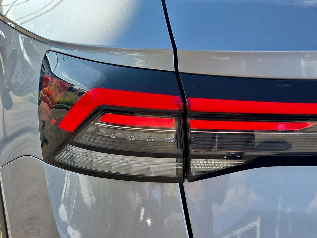 Volkswagen Taos photo 10