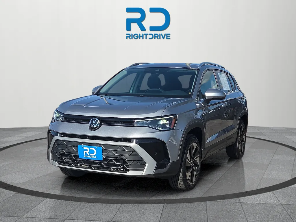 Volkswagen Taos photo 6