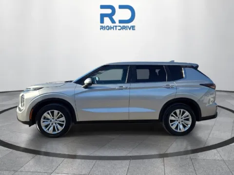 More photos of 2025 Mitsubishi Outlander ES at RightDrive - 1791 Lee Trevino, TX