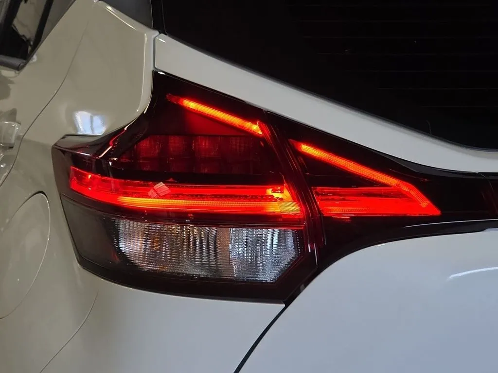 Nissan Kicks photo 10