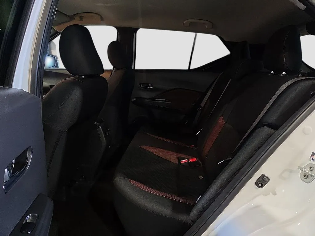 Nissan Kicks photo 14