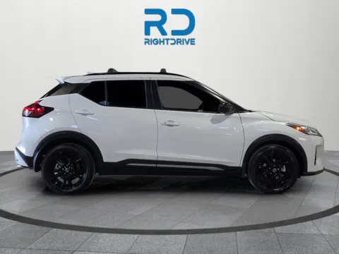 Photos of 2024 Nissan Kicks SR for sale in El Paso, TX at RightDrive - 1791 Lee Trevino
