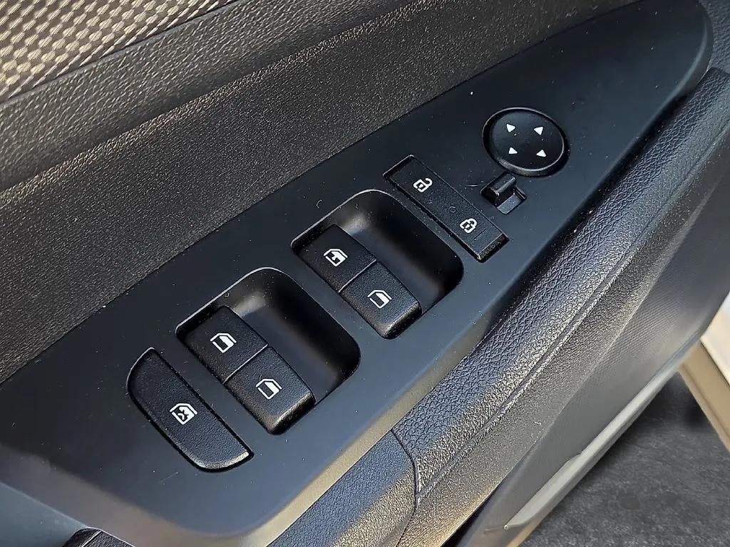 Kia Sportage photo 17