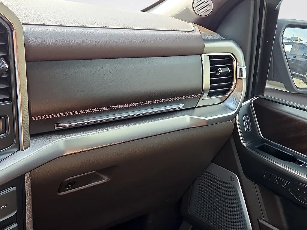 Ford F-150 photo 21