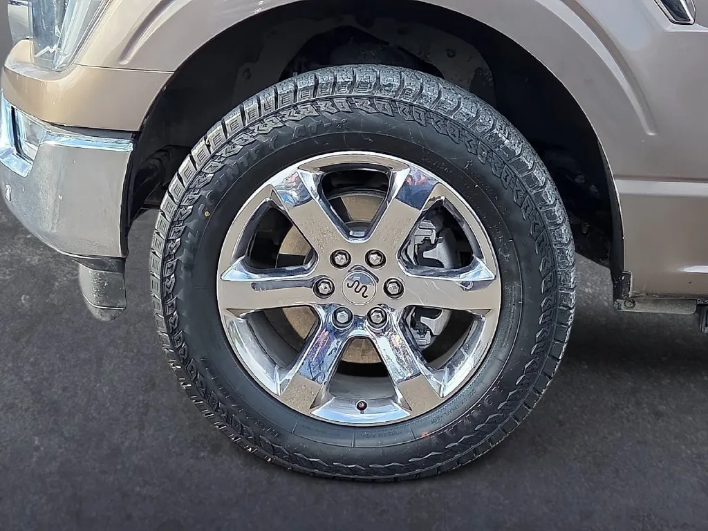 Ford F-150 photo 9