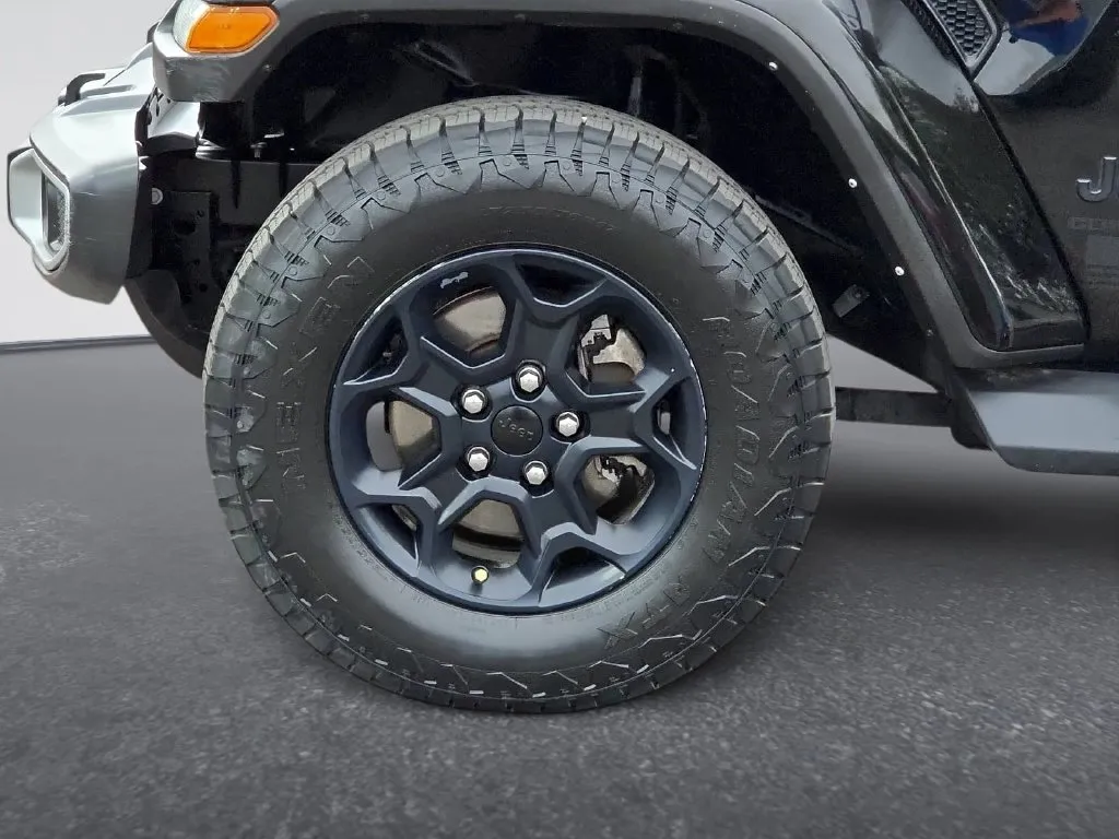 Jeep Gladiator photo 9