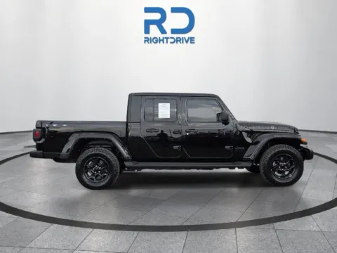 Photos of 2023 Jeep Gladiator Texas Trail for sale in El Paso, TX at RightDrive - 1791 Lee Trevino