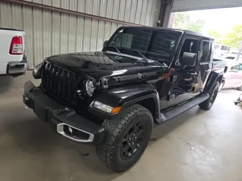 Photos of 2023 Jeep Gladiator Texas Trail for sale in El Paso, TX at RightDrive - 1791 Lee Trevino