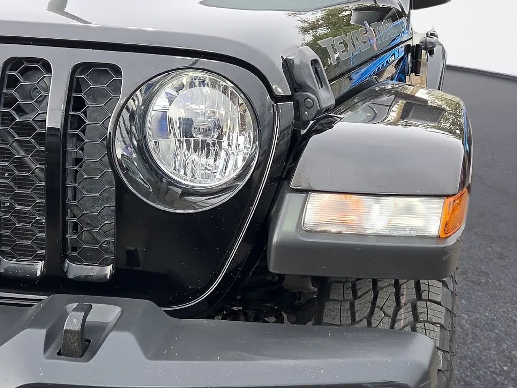 Jeep Gladiator photo 8