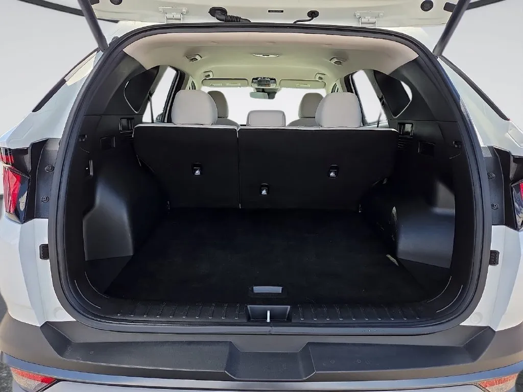 Hyundai Tucson photo 12