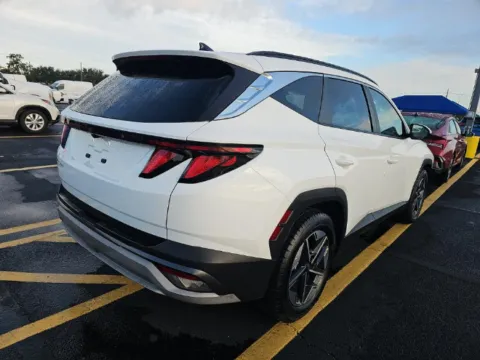 Another view of 2025 Hyundai Tucson SEL for sale in El Paso, TX at RightDrive - 1791 Lee Trevino