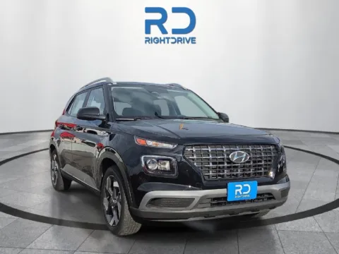 Black 2025 Hyundai Venue SEL for sale in El Paso, TX