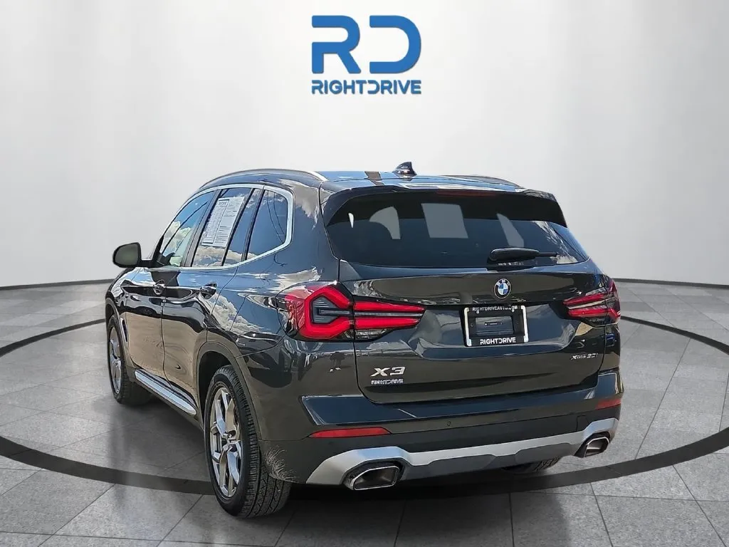 BMW X3 photo 4