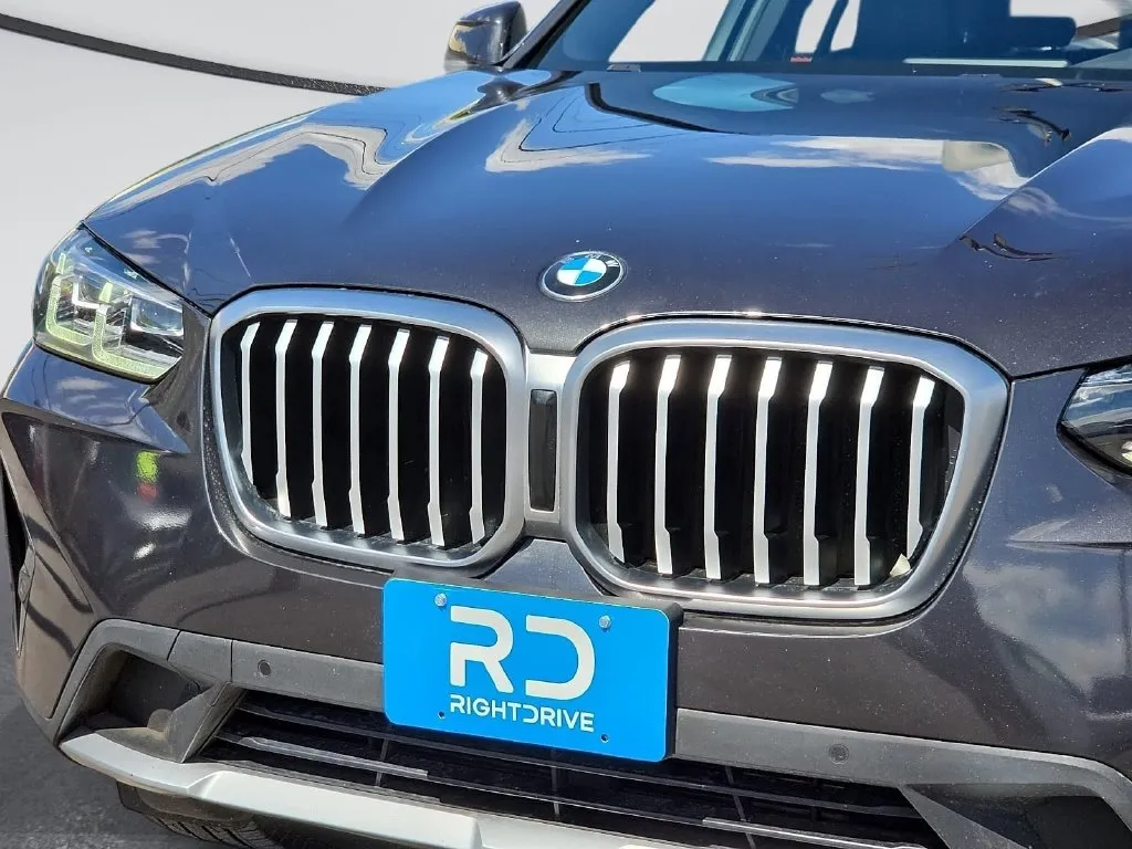 BMW X3 photo 7