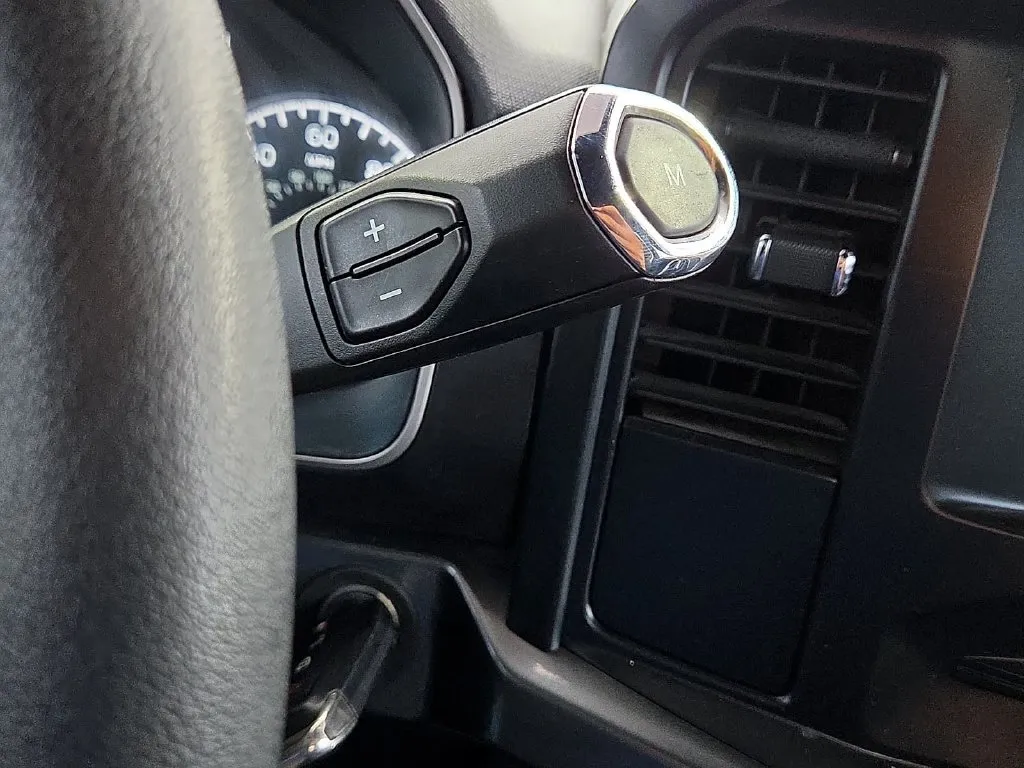 Ford F-150 photo 25