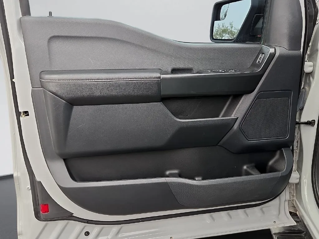 Ford F-150 photo 16