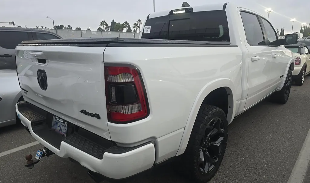 Ram 1500 photo 4