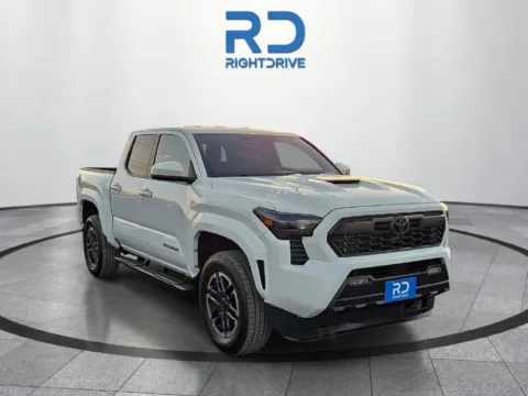 White 2024 Toyota Tacoma TRD Sport for sale in El Paso, TX