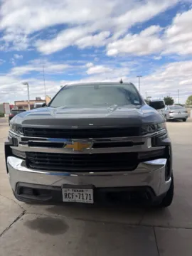 Photos of 2019 Chevrolet Silverado 1500 LT for sale in El Paso, TX at RightDrive - 1791 Lee Trevino