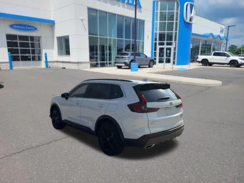 More photos of 2023 Honda CR-V Hybrid Sport Touring at Lia Honda of Kingston, NY