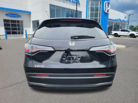 More photos of 2027 Honda HR-V LX at Lia Honda of Kingston, NY