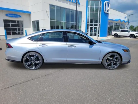 Photos of 2026 Honda Accord SE for sale in Kingston, NY at Lia Honda of Kingston