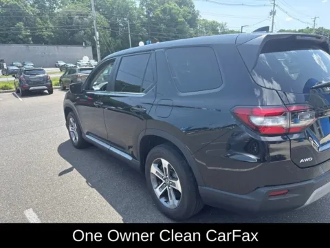 More photos of 2025 Honda Pilot EX-L at Lia Honda of Kingston, NY