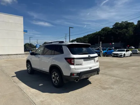 More photos of 2023 Honda Passport TrailSport at Lia Honda of Kingston, NY