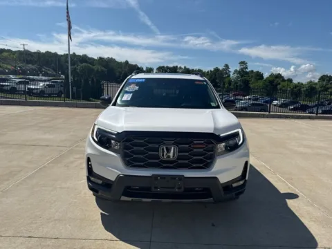 Photos of 2023 Honda Passport TrailSport for sale in Kingston, NY at Lia Honda of Kingston