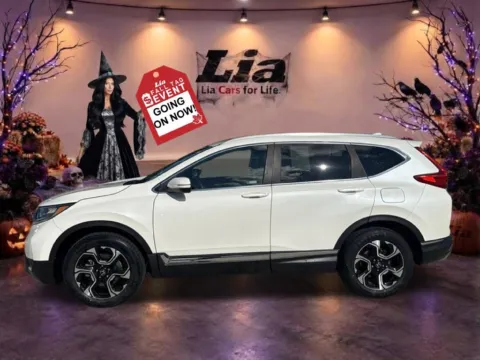 More photos of 2018 Honda CR-V Touring at Lia Honda of Kingston, NY