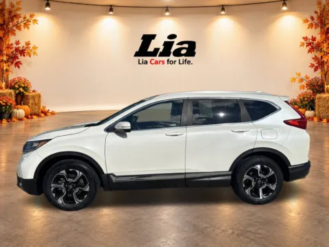 More photos of 2018 Honda CR-V Touring at Lia Honda of Kingston, NY