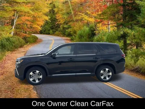 More photos of 2025 Honda Pilot EX-L at Lia Honda of Kingston, NY