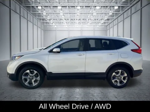 More photos of 2017 Honda CR-V EX-L at Lia Honda of Kingston, NY